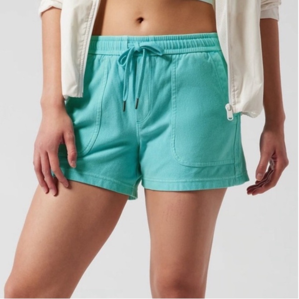 Athleta farallon short NWT
